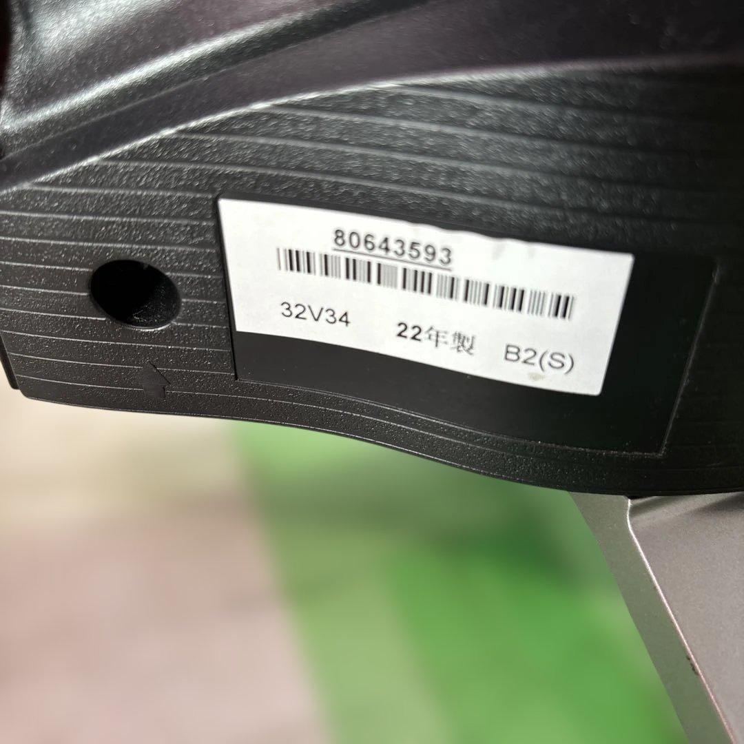 TOSHIBA 32V34 液晶テレビ 32インチ BS、CSアンテナ付き