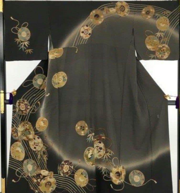 訪問着＊田村哲彦＊鼓柄染め分け草木染　身幅広め＊作家物落款