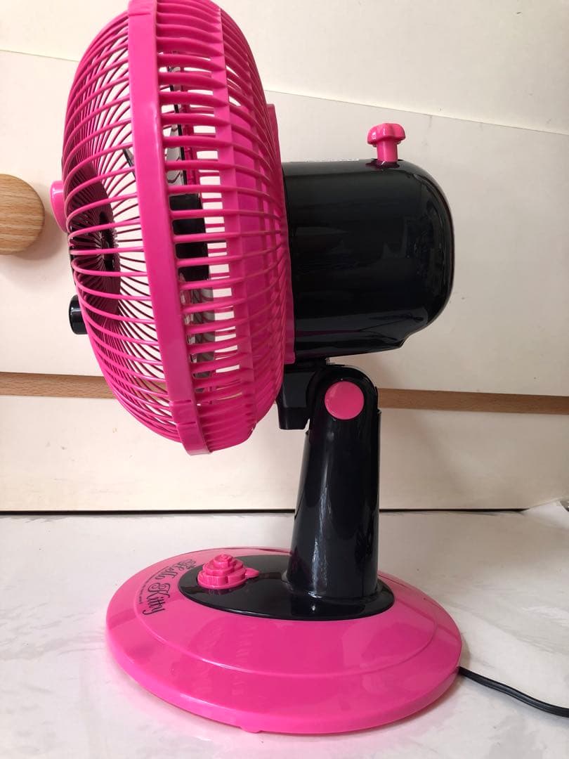 サンリオ　ハローキティ 扇風機