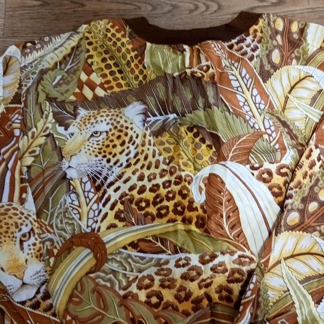 【美品】サルバトーレフェラガモ　シルクブラウス　カットソー　アニマル柄　ブラウン