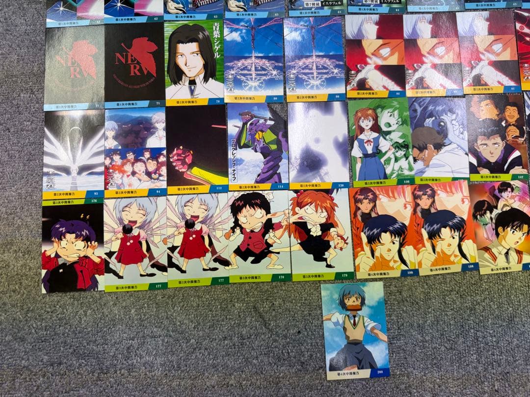 エヴァンゲリオン　カードダスマスターズ　カルビー　初版　まとめ売り　135枚