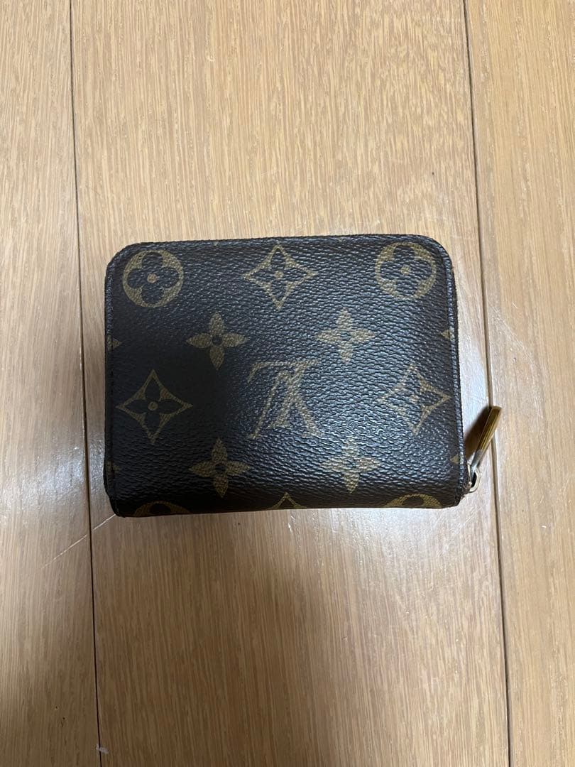 Louis Vuitton ルイヴィトン ケース モノグラム ジッピー