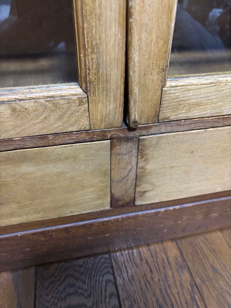 木製キャビネット ガラス扉付き　アンティーク　ヴィンテージ レトロ