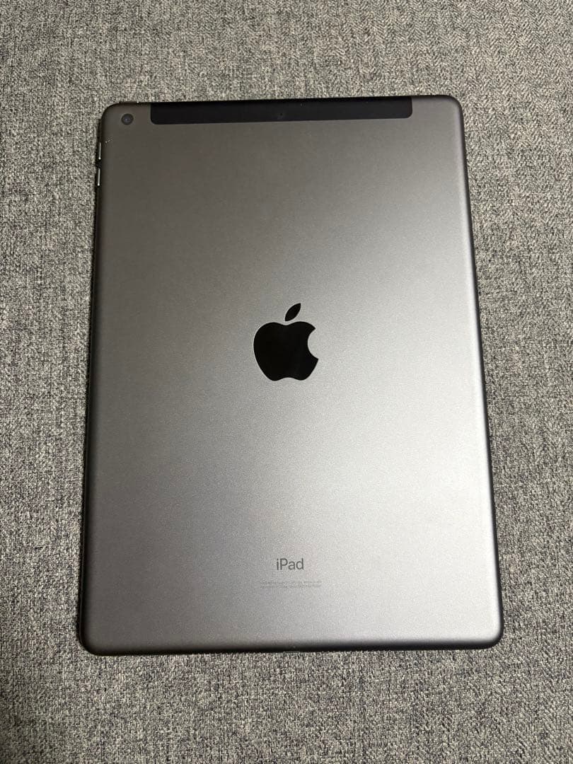 Apple iPad 第8世代 32GB スペースグレイ
