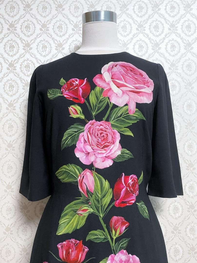 DOLCE&GABBANA ドルチェ&ガッバーナ ローズ柄ワンピース 薔薇柄