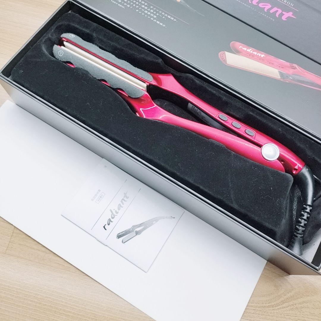 ほぼ未使用品⚡️付属品完備 ラディアント ストレート ヘアアイロン