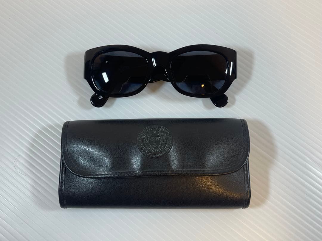 ジャンニヴェルサーチ　サングラス　MOD.413