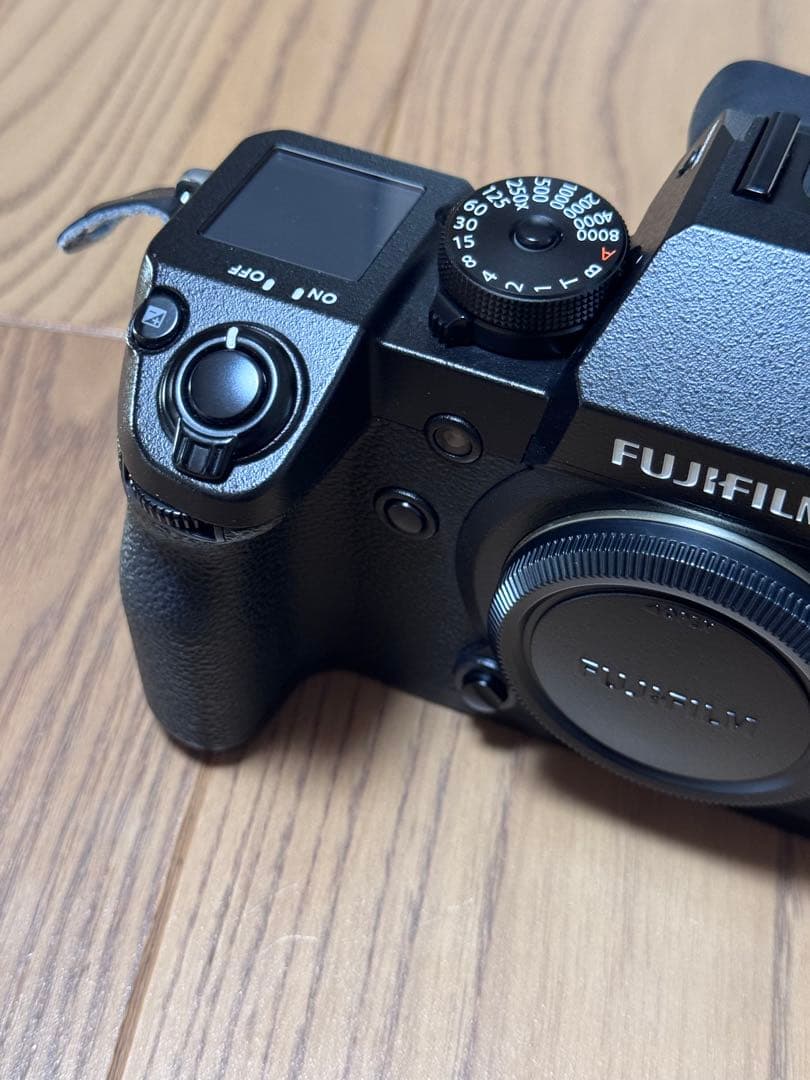 FUJIFILM X-H1 富士フイルム 予備のバッテリー付き中古品
