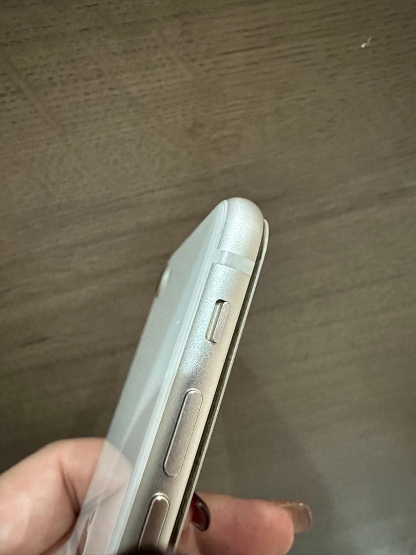 【★専用★】【超美品】iPhone SE (第3世代) 256GB SIMフリー