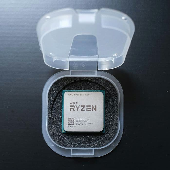 AMD Ryzen 5 5600G 中古 純正CPUクーラー付き