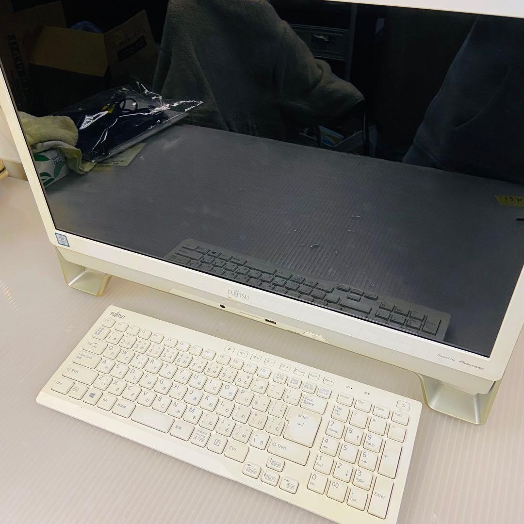 12h36. 富士通 FMV 一体型パソコン Win11 Corei7