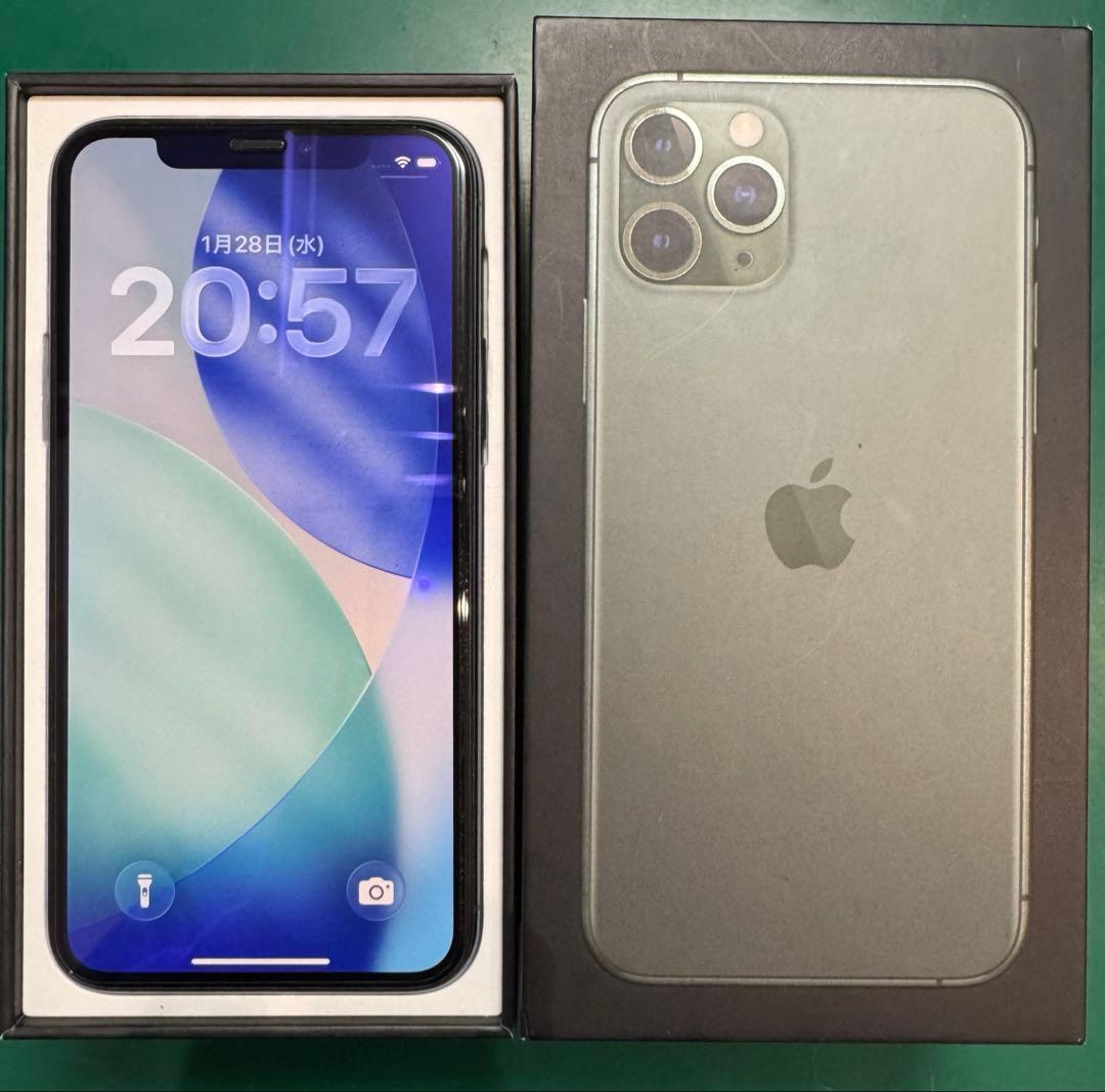 【期間限定・美品】iPhone 11Pro/64GB/ミッドナイトグリーン 本体