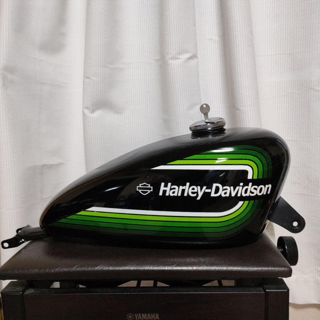 週末値下　ハーレーダビッドソン　スポーツスター　タンク　スポタン