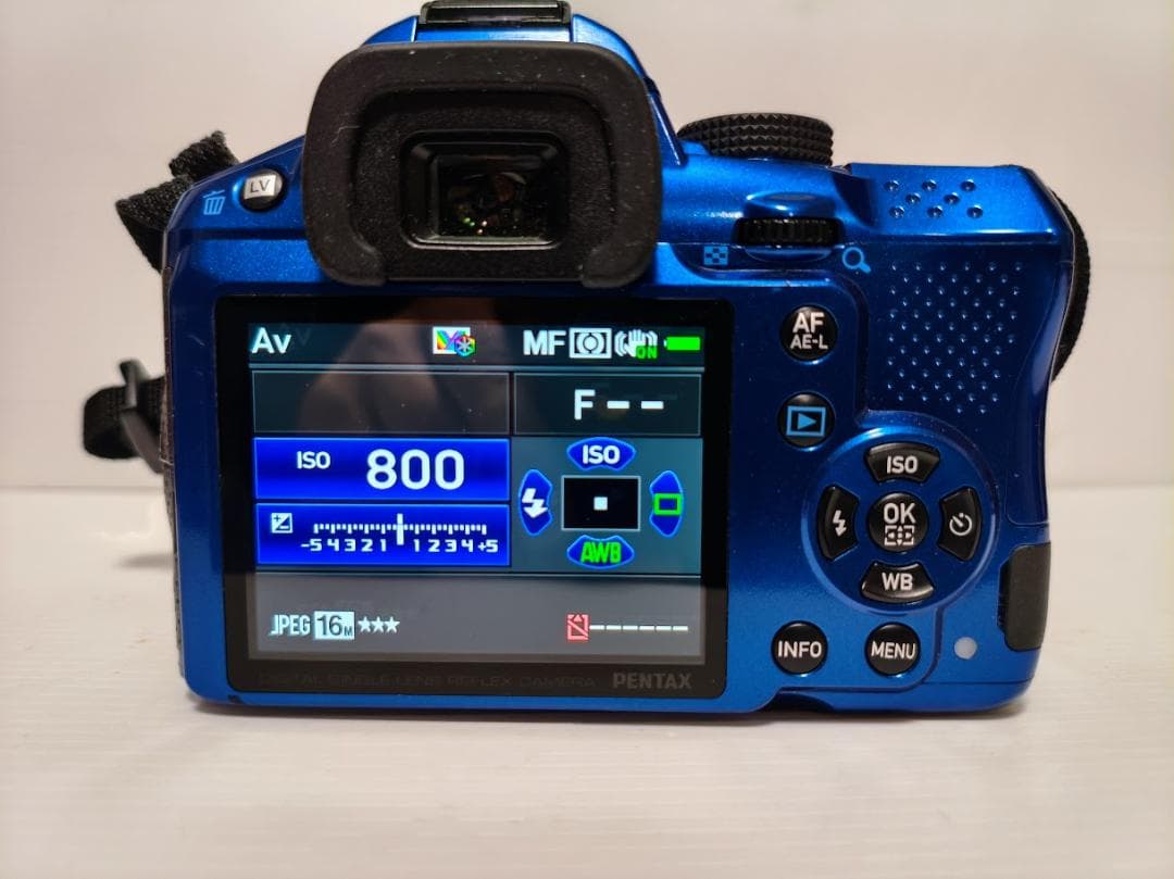 taktak【黒死病対策】【内臓電池交換】PENTAX K-30 青