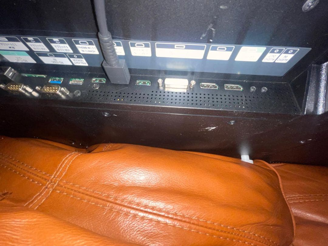 Lg ultrastretch 86BH5C -B 86インチ　2台セット