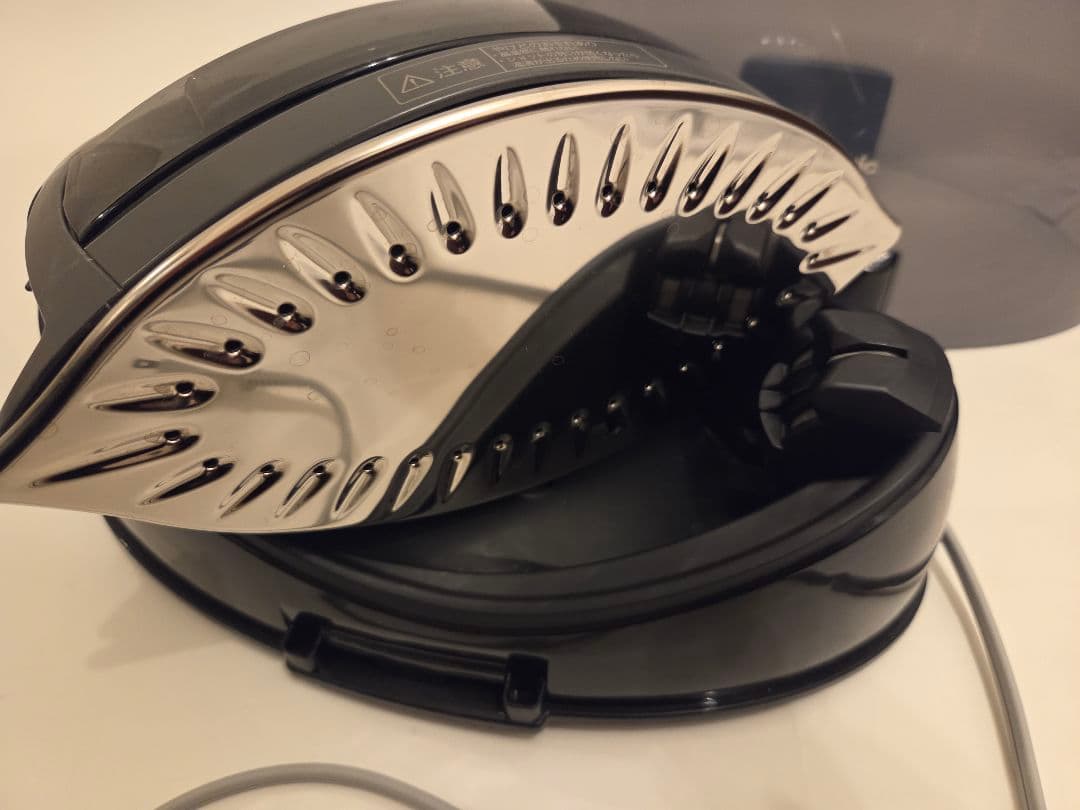 Panasonic コードレスアイロン NI-WL707-H