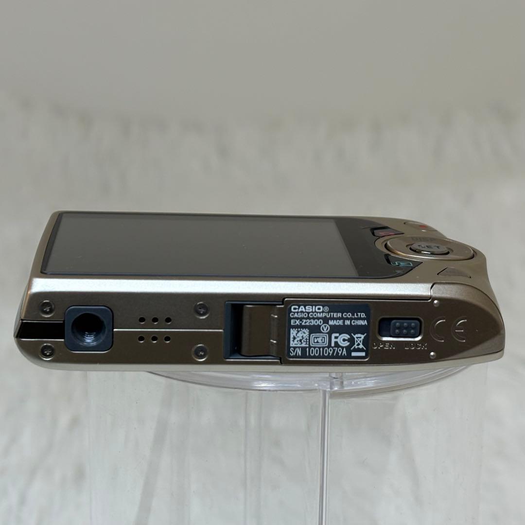 CASIO カメラ　EX-Z2300 充電器　ゴールド コンデジ　動作品