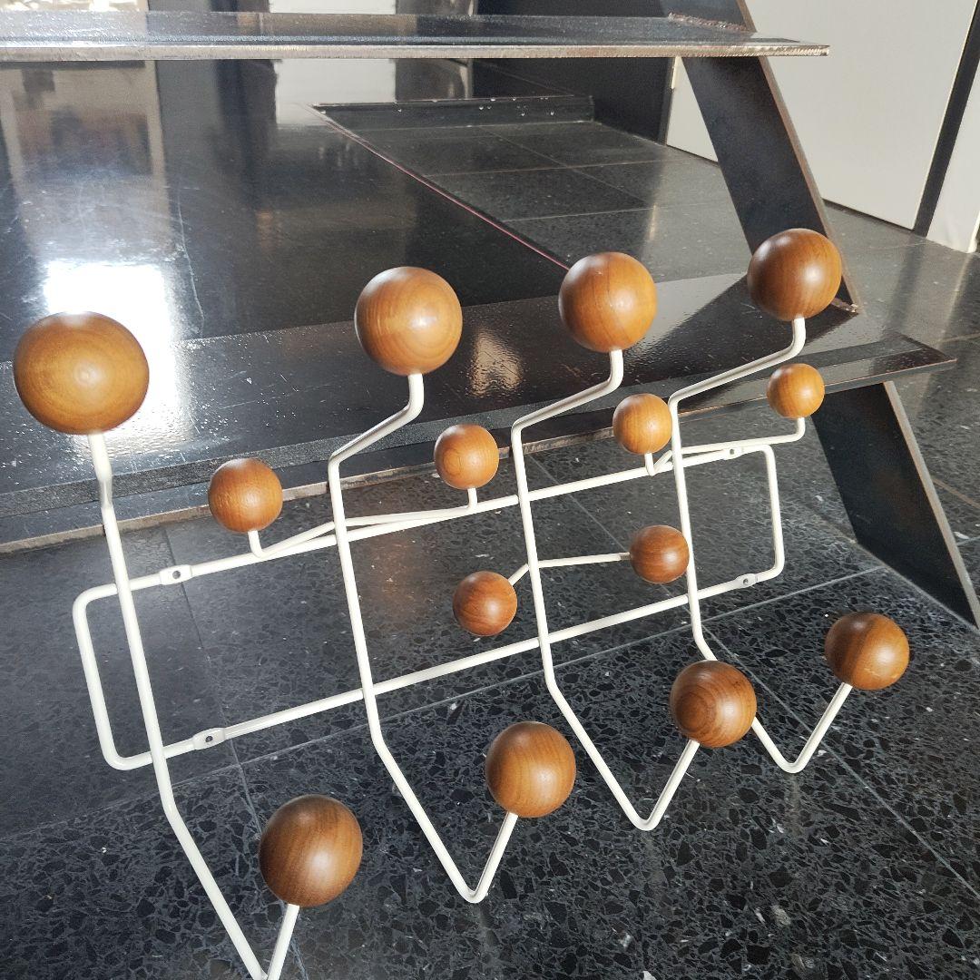 希少カラー　ハーマンミラー　イームズ　ハングイットオール