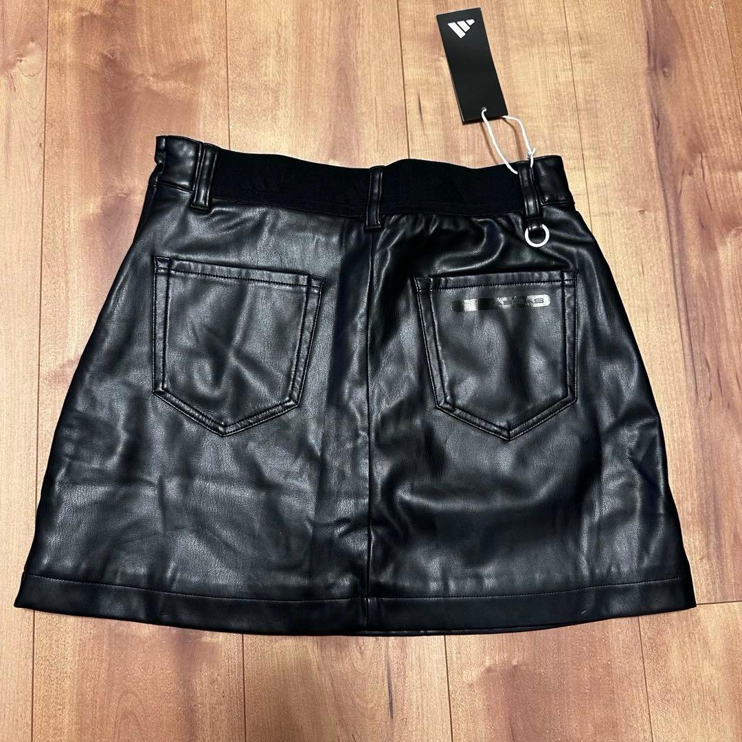 モックネック　ビックシルエット　長袖　ニット　レザースカート　セットアップ　秋冬