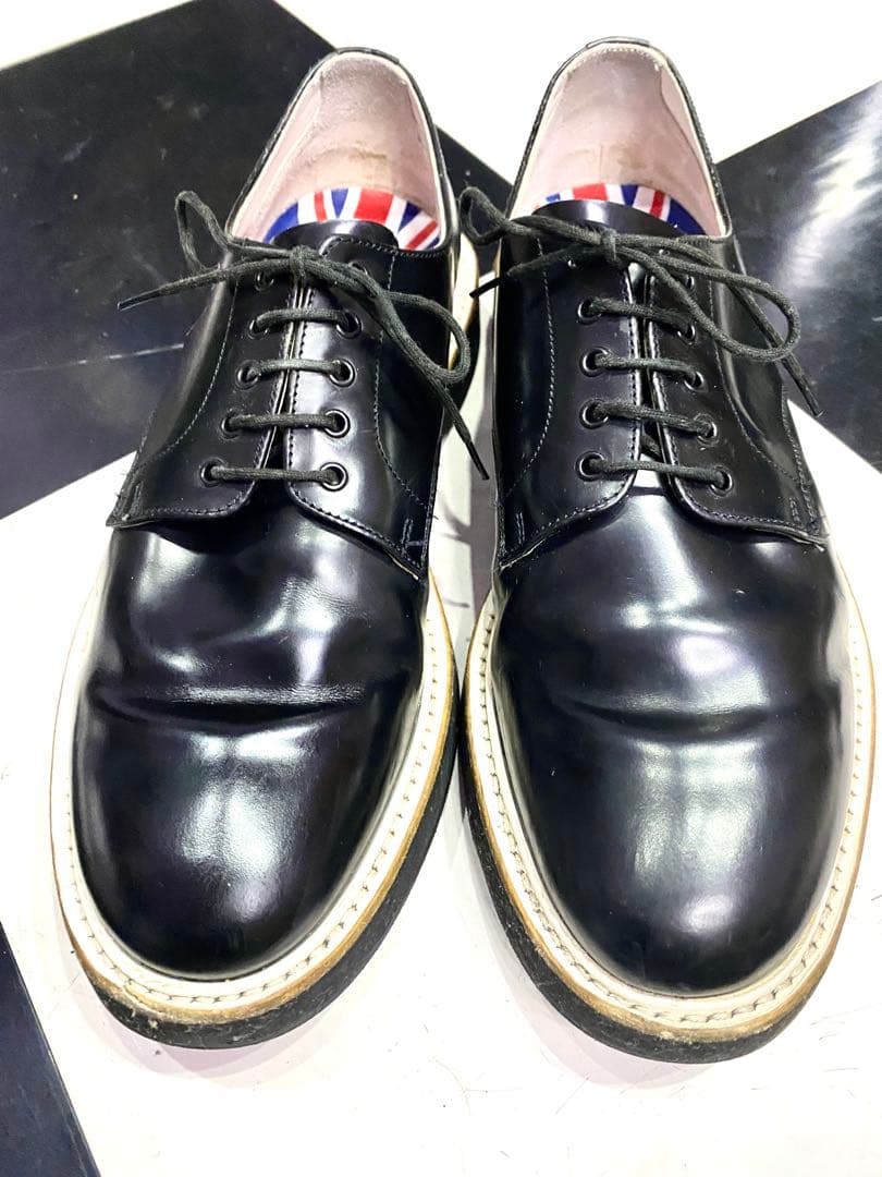 チャーチ ガラスレザー プレ－ントゥ