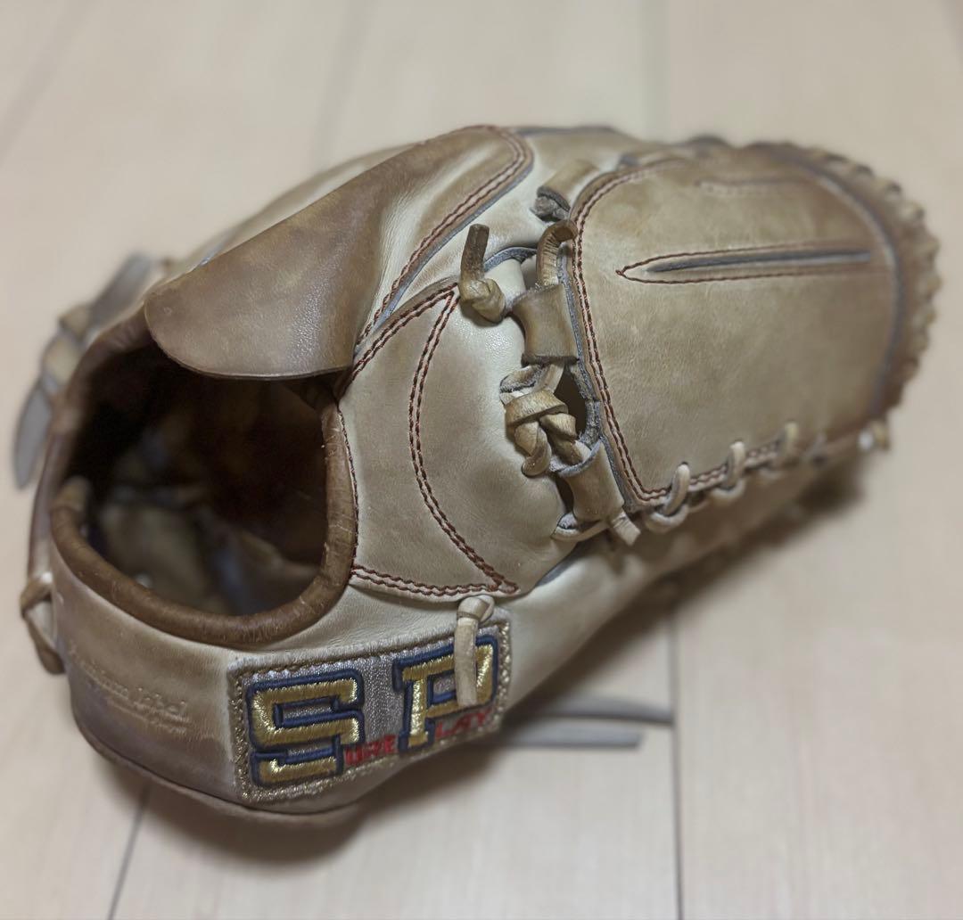 中古品！ＳＰシュアプレー　硬式グローブ投手用