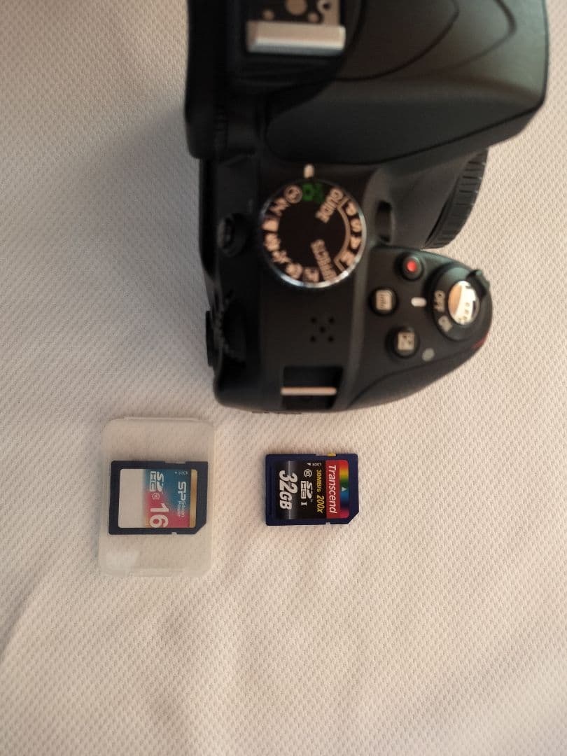 Nikon D3300 18-55 VR II Kit 美品