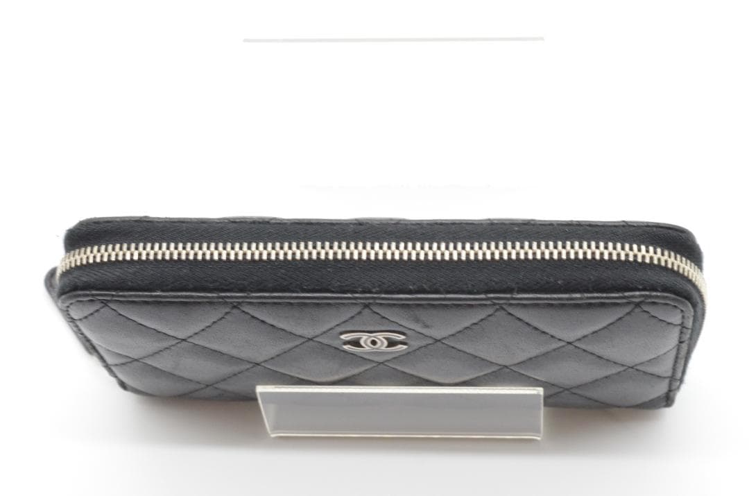【売り切り処分価格】シャネル マトラッセ レディース ミディアムウォレット