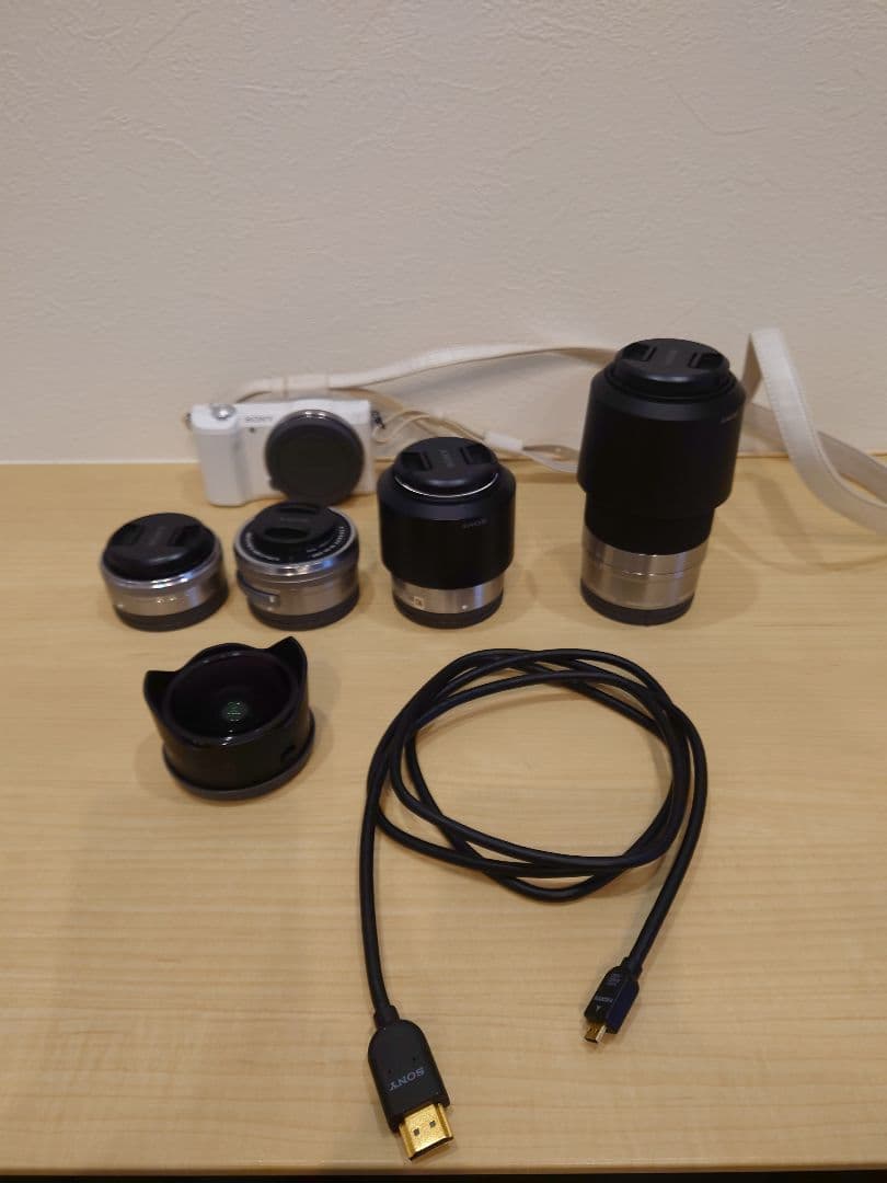 ミラーレス一眼カメラ α5100とレンズセット