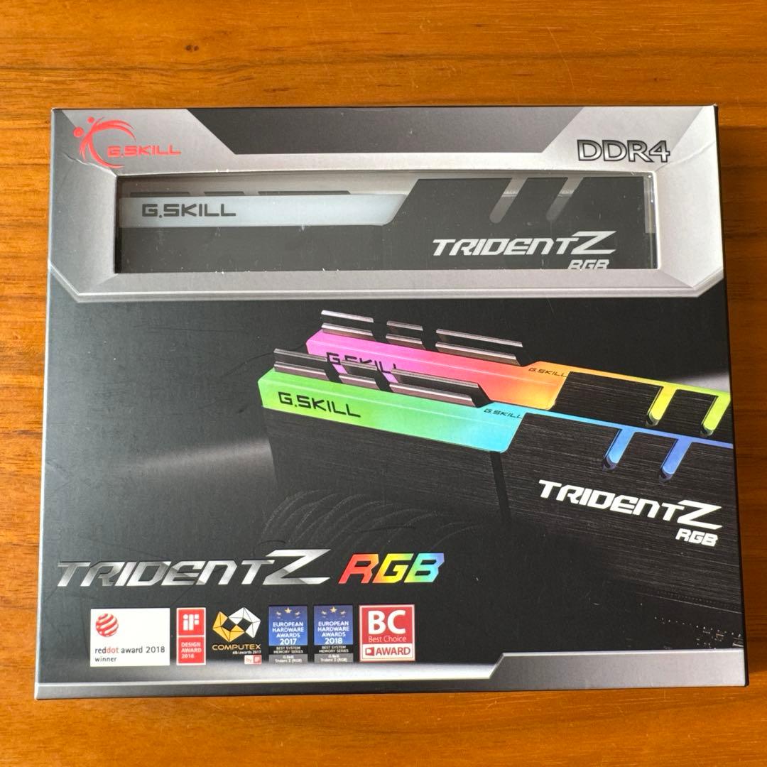 メモリー G.SKILL Trident Z RGB 16GB DDR4 2666MHz