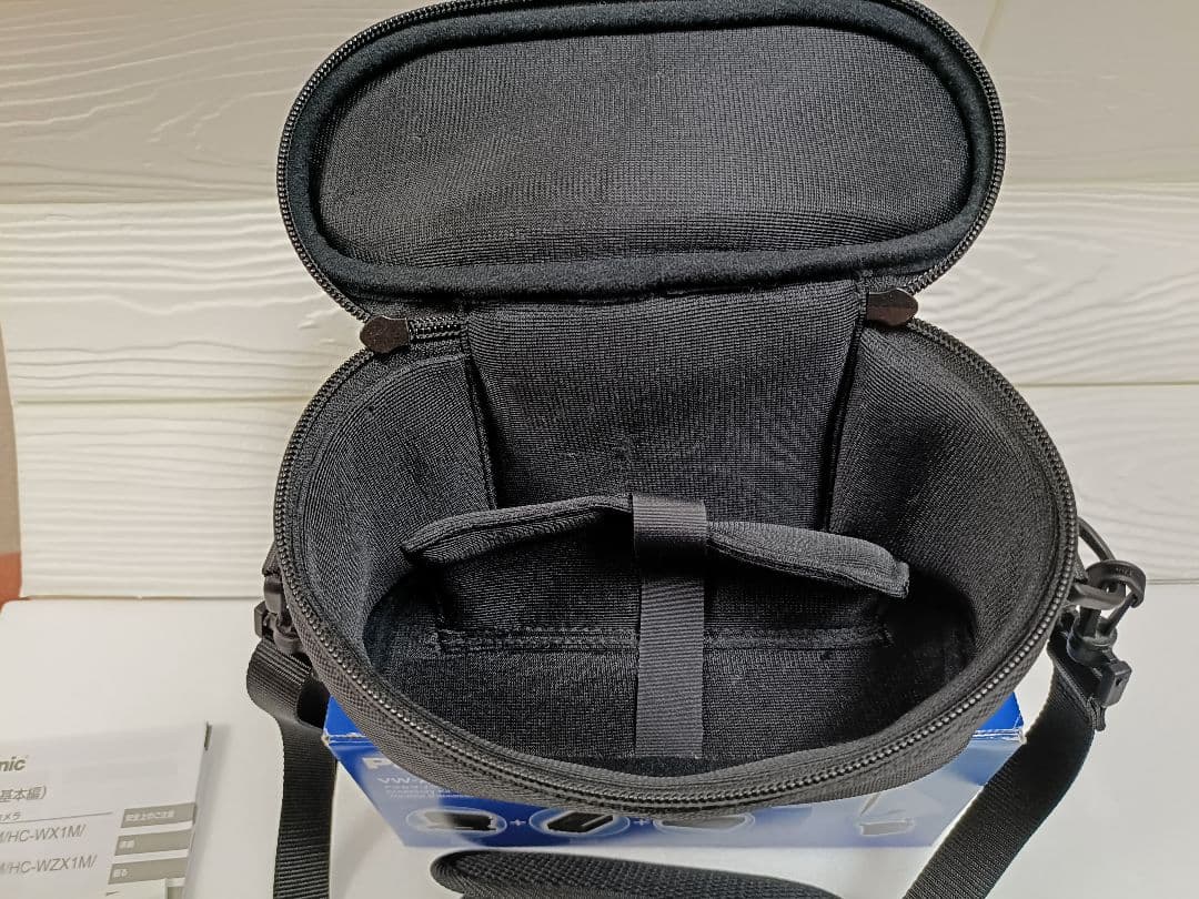 HC-WX1M【バッテリー3個＋充電器ほか】Panasonic 4K 豪華セット