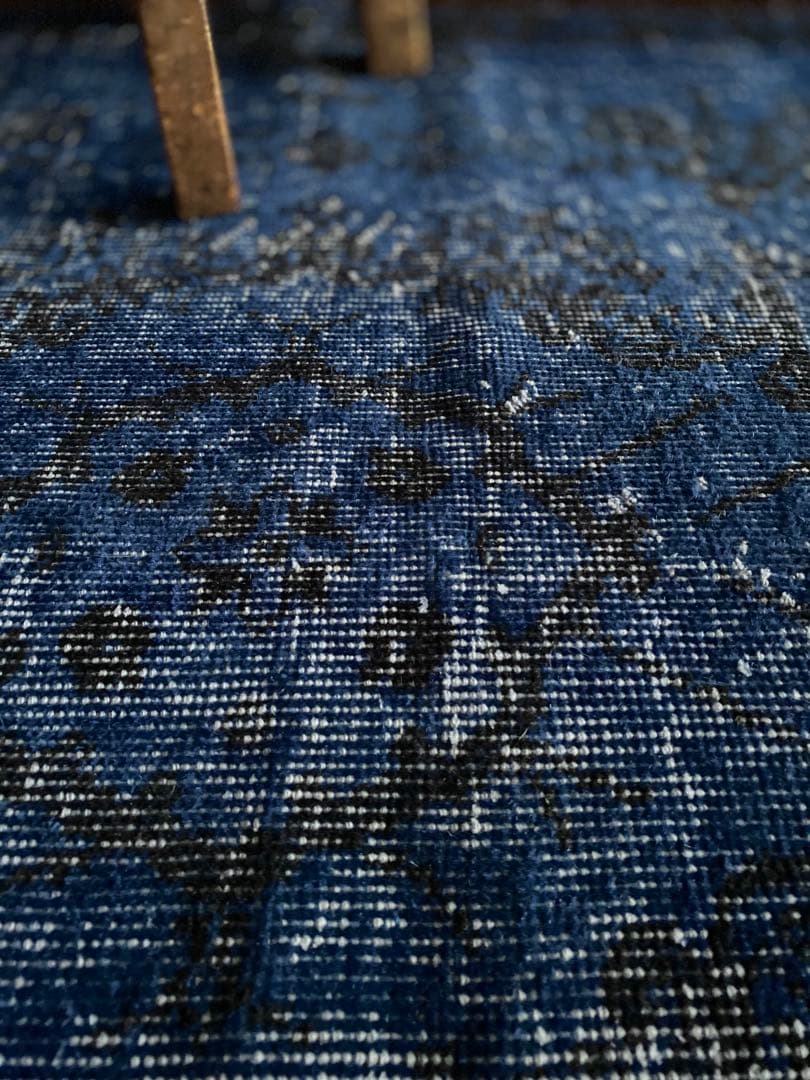 ブルーオーバーダイ　ヴィンテージラグ　トルコラグ