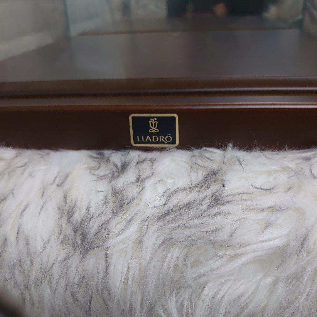 値下げ！！LLADRO ガラスディスプレイケース 背面鏡付き