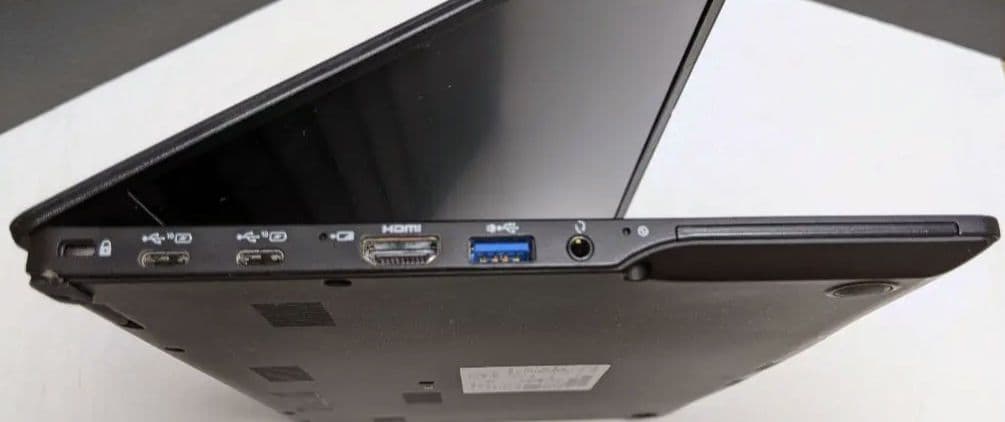 [ジャンク] FUTRO U9311M (11世Cel / 4G / スト無)