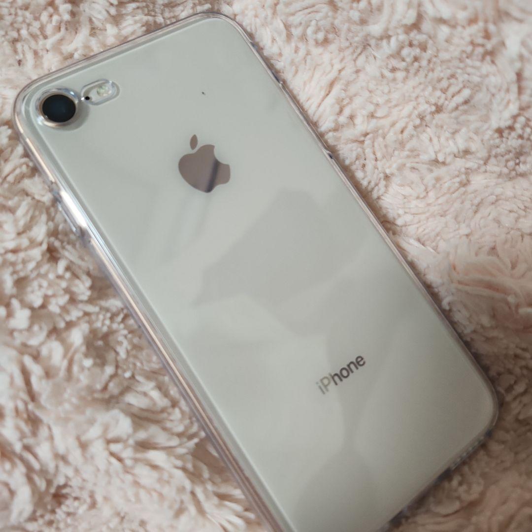 iPhone 8 64GB ゴールド 本体 クリアケース付き