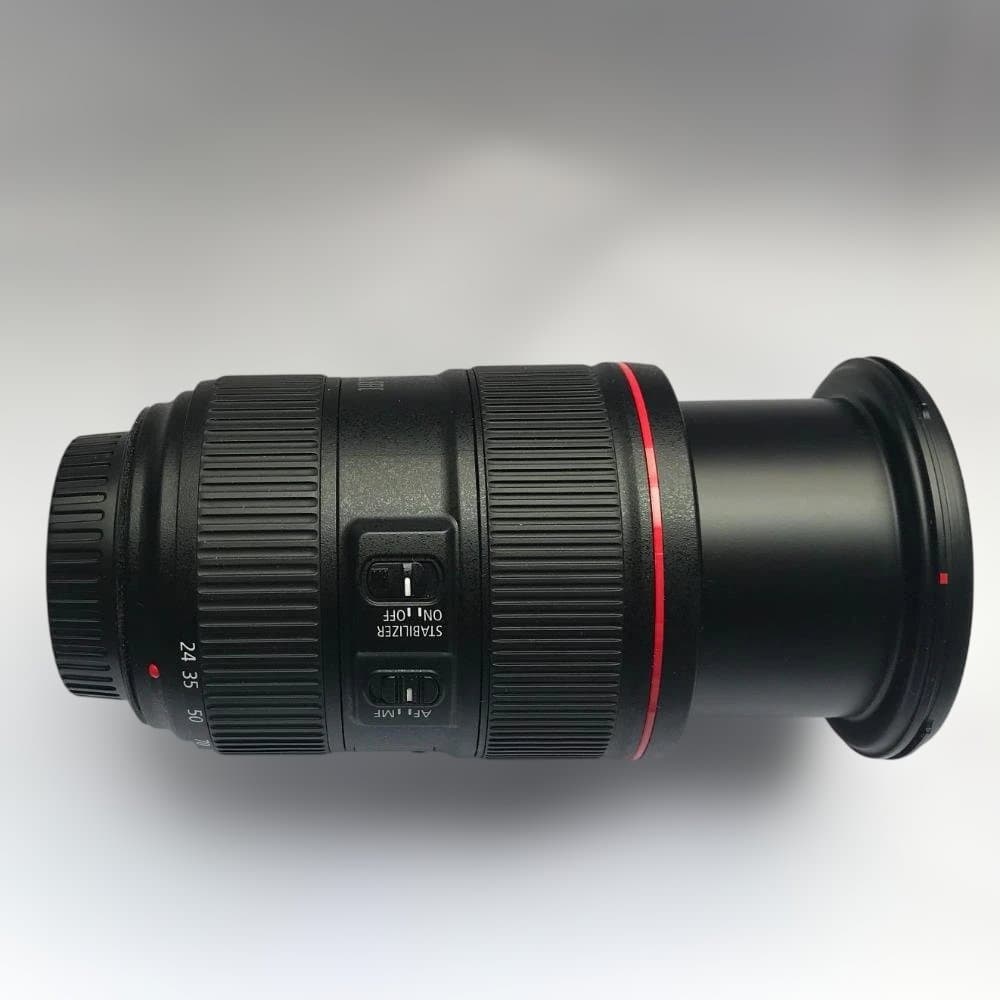 CANON EF24－105F4L Ⅱ（26.11.4までのメ―カ－保証付き）