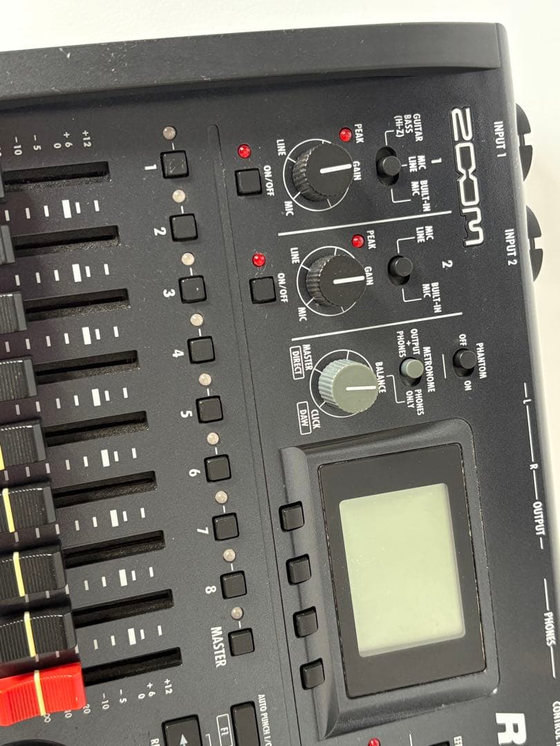 ZOOM R8 マルチトラックレコーダー　中古