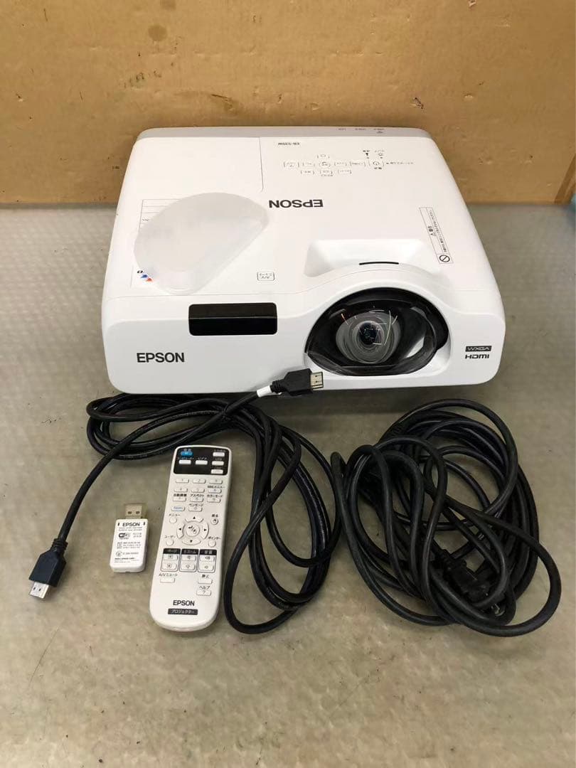 EPSON EB-535W プロジェクター 動作簡単確認　中古現状品　M-3