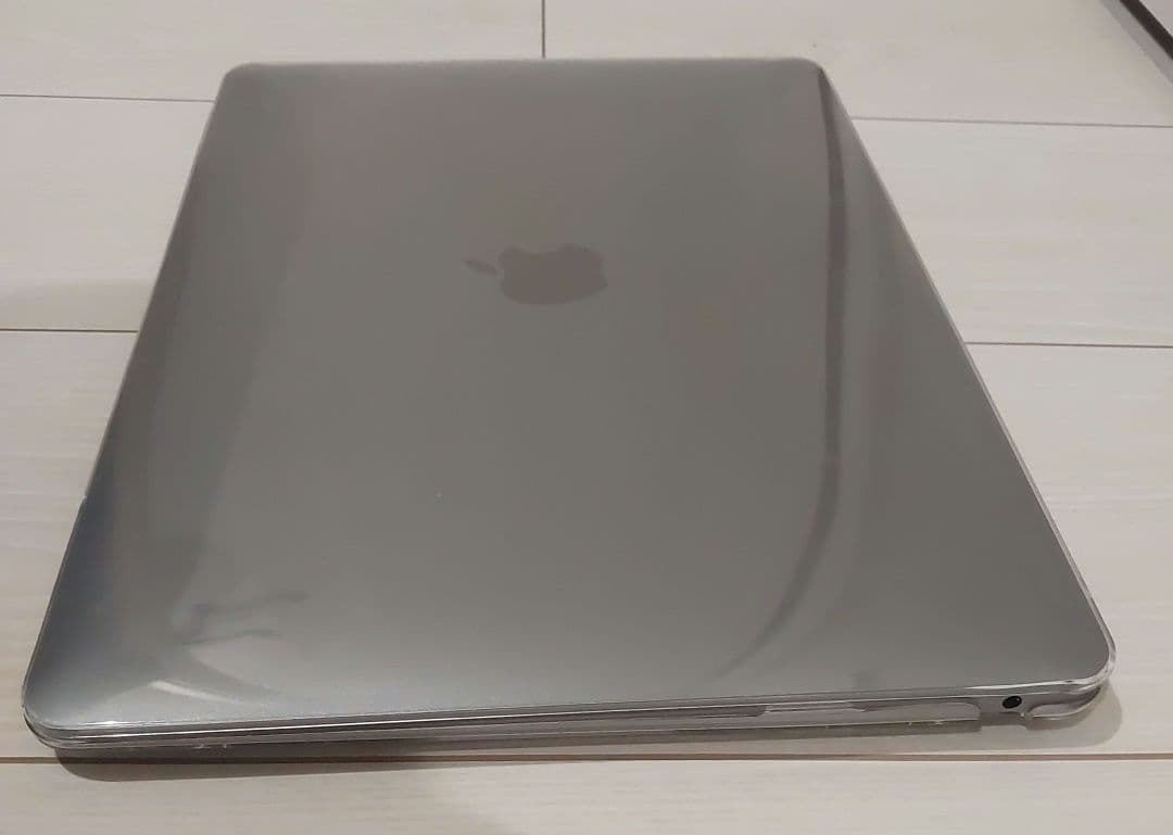 MacBook Air M1　メモリ8GB SSD 256GB スペースグレイ