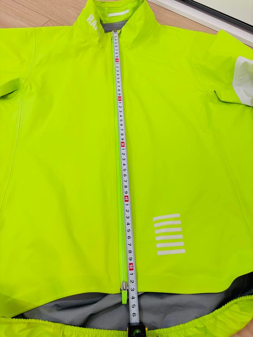 RAPHA PRO TEAM RAIN JACKET Mサイズ