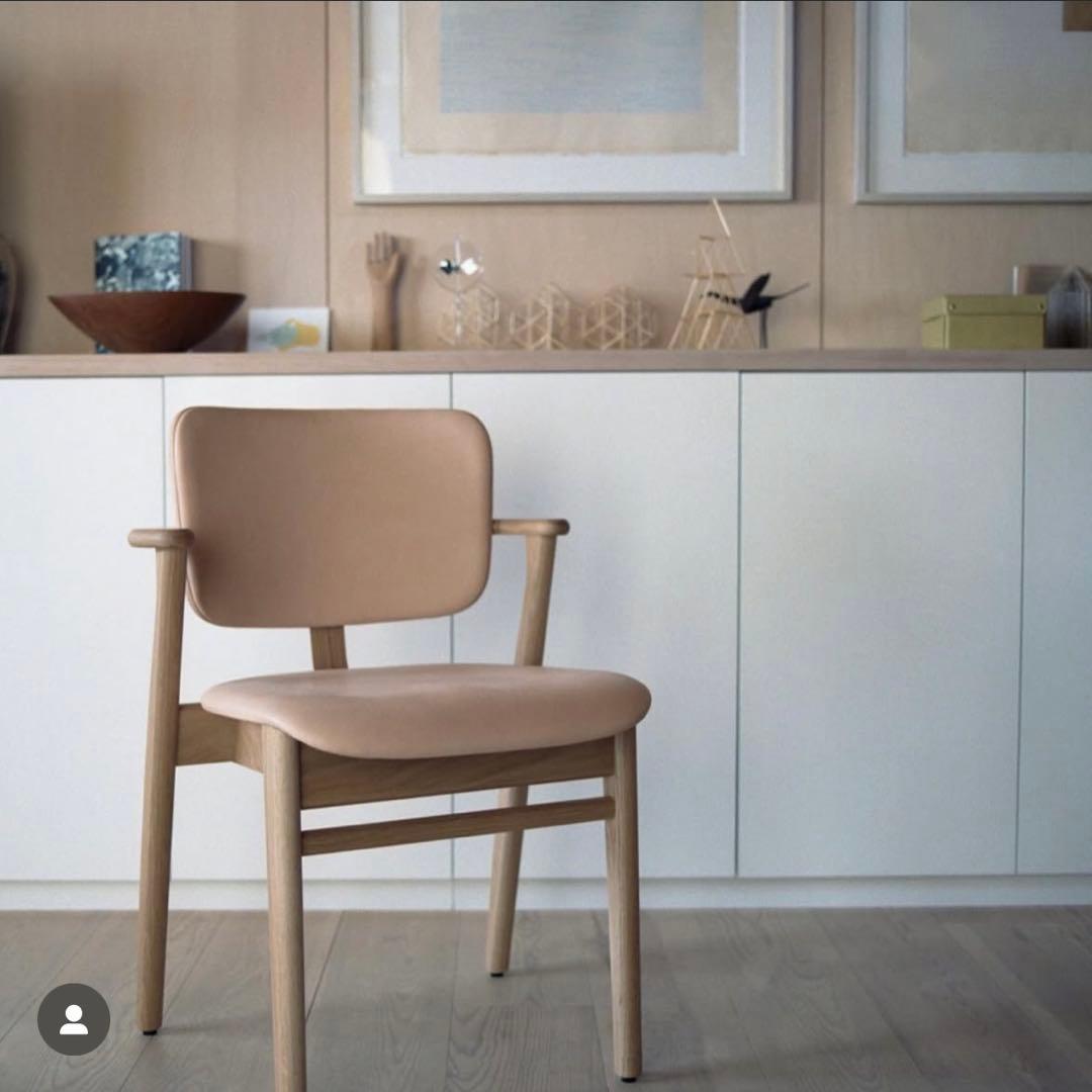 Domus Chair (ドムスチェア)オーク革張りナチュラルレザー