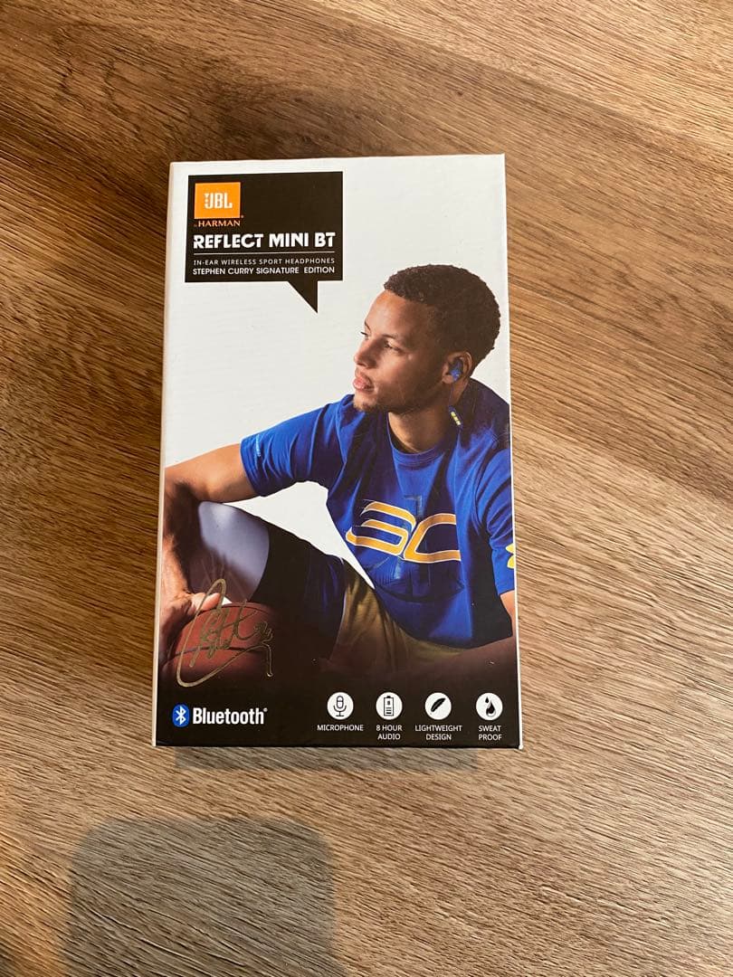 NBAステフィンカリーJBL Reflect Mini BT ワイヤレスイヤホン