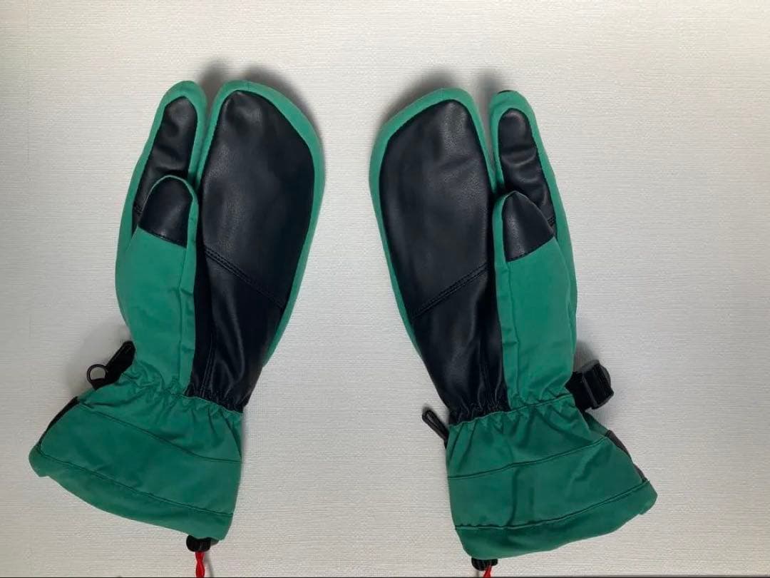 GORE-TEX 3フィンガーグローブ　グリーン　メンズS 未使用品