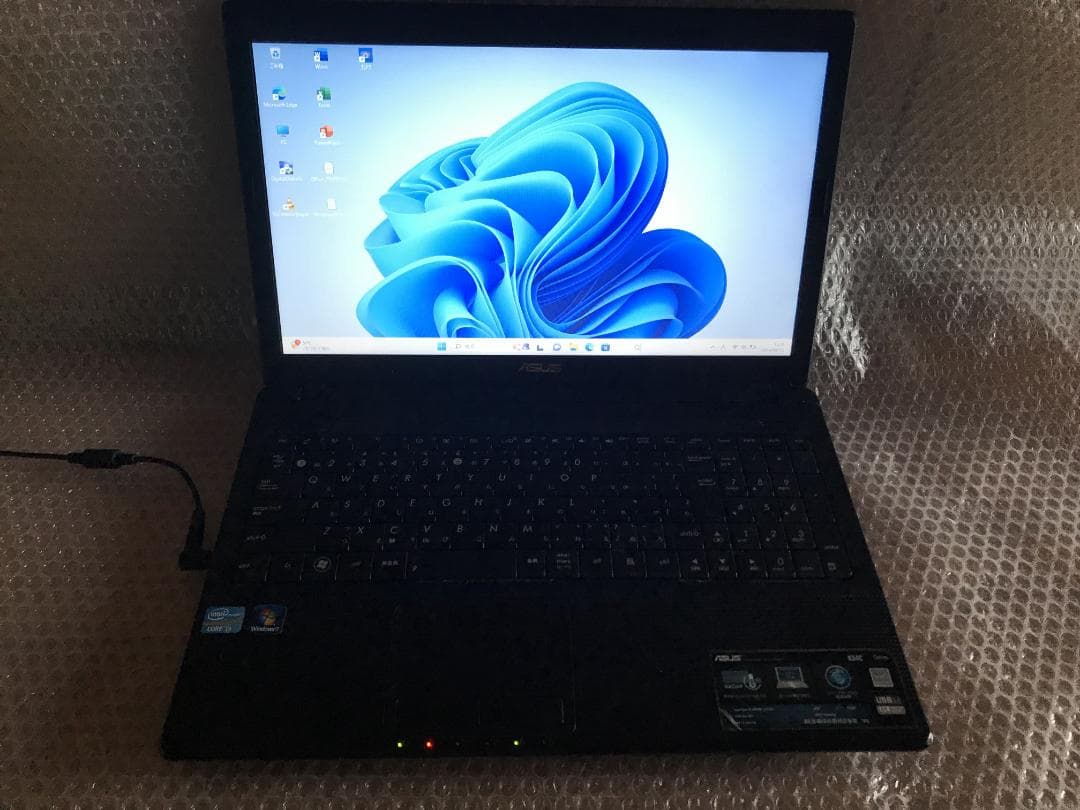 [美品Gore i3 起動約 20秒] 新品SSD 512GB メモリ 8GB