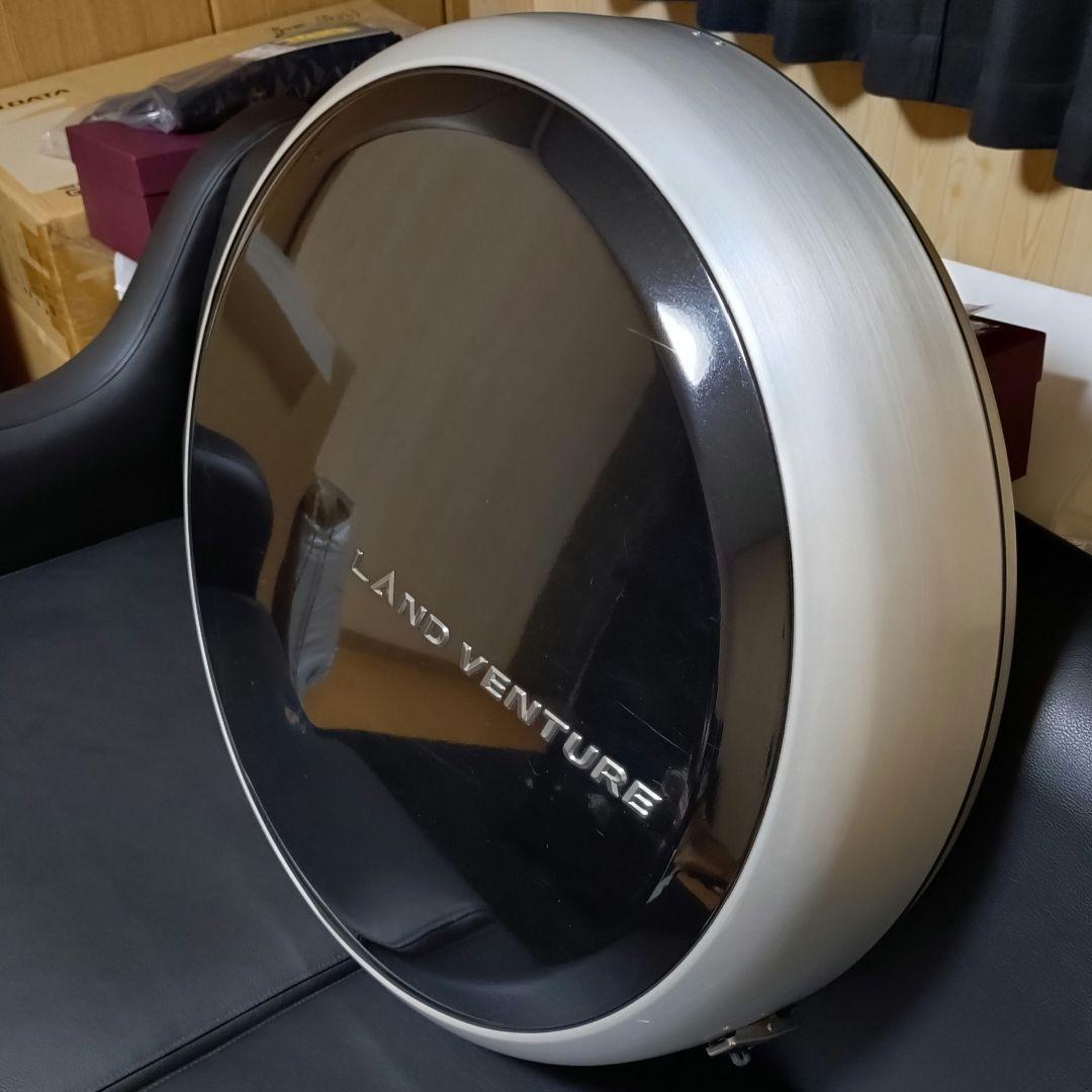 スズキ 純正 ジムニー ランドベンチャー 10型 タイヤカバー 黒 ヘコみ あり