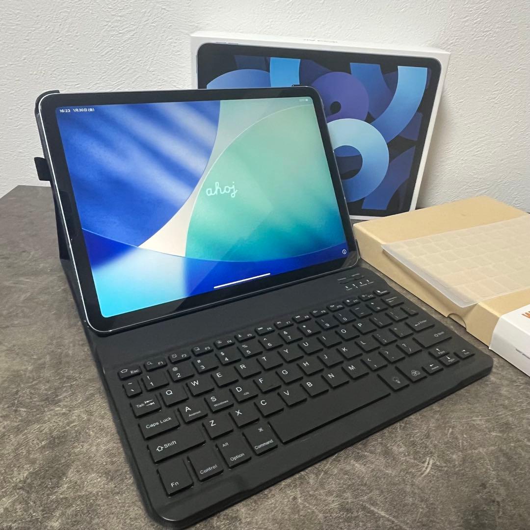 【美品】iPad Air 第4世代 Wi-Fi 64GB キーボードケース付き