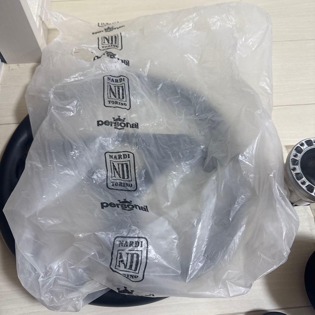 personal ナルディ　ステアリング　中古品　ボスセット　レガシィBR9