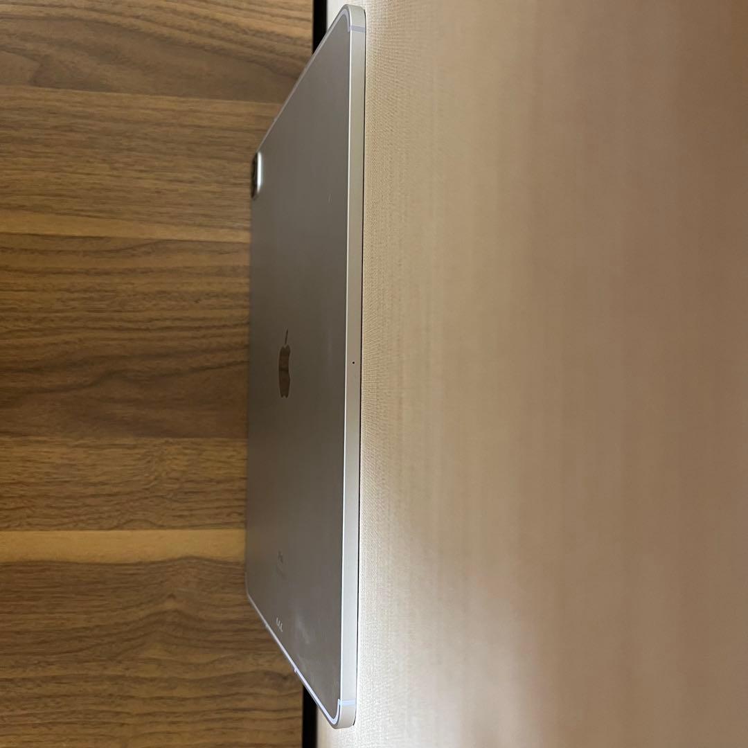 iPad Pro 12.9インチ 第5世代 セルラー 256GB ケース付