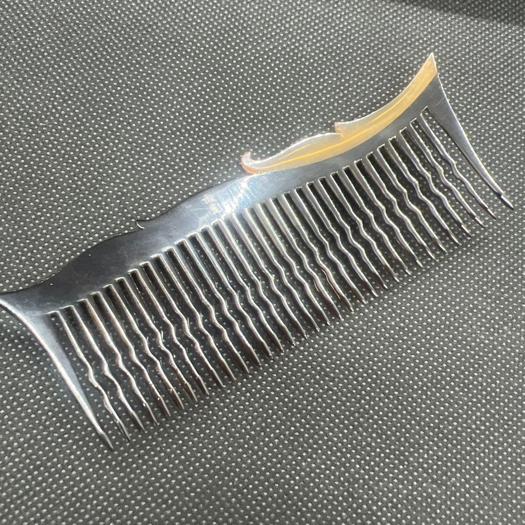 作家物　螺鈿本鼈甲ヘアピン留め　白　黒本鼈甲　櫛型　かんざし　在銘　本鼈甲②