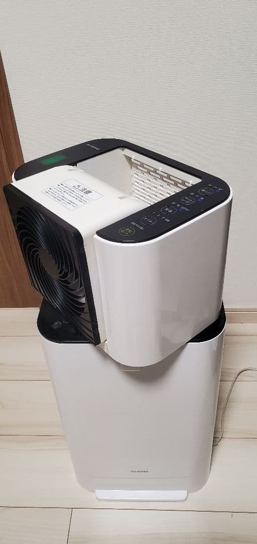 【花粉時の室内干しに最適】アイリスオーヤマ除湿機IJD-I50-W 2021年製