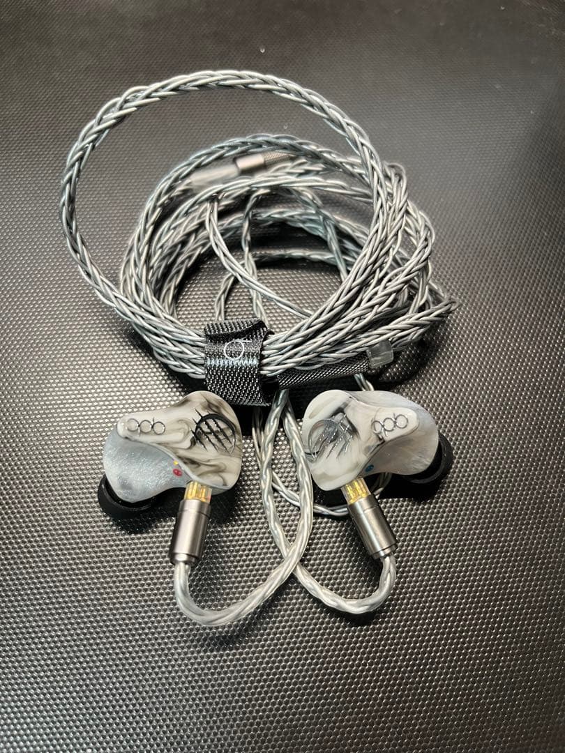 イヤホン qdc WHITE TIGER